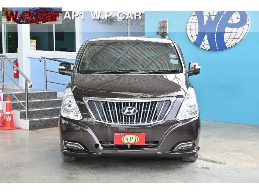 2017 Hyundai H-1 Elite Van