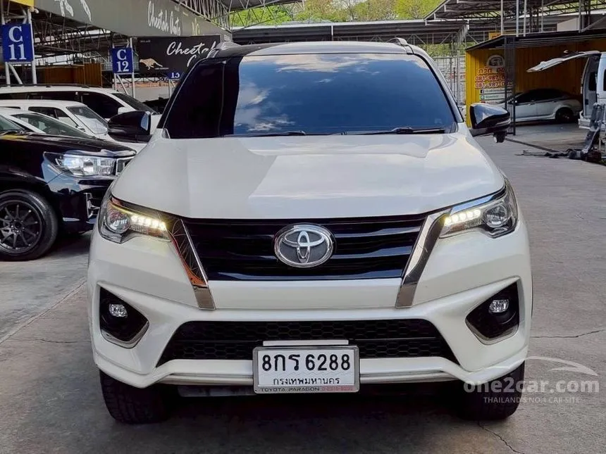 2018 Toyota FORTUNER V SUV