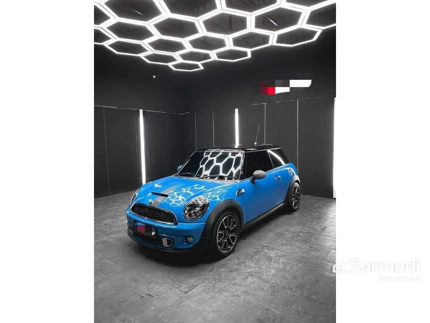 2013 MINI Cooper S Hatchback