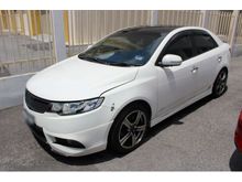 2011 Kia Forte 1.6 (A) -- Price negotiable --
