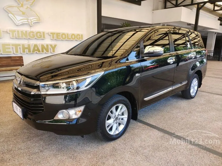 Jual Mobil Toyota Kijang Innova 2017 V 2.0 di Jawa Timur Automatic MPV Hitam Rp 270.000.000