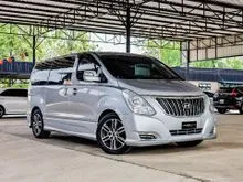 2016 Hyundai H-1 2.5 (ปี 08-17) Elite Van