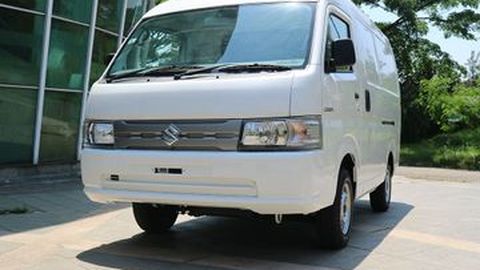 Ini Detail Harga Suzuki Carry Minibus dan Carry Blind Van