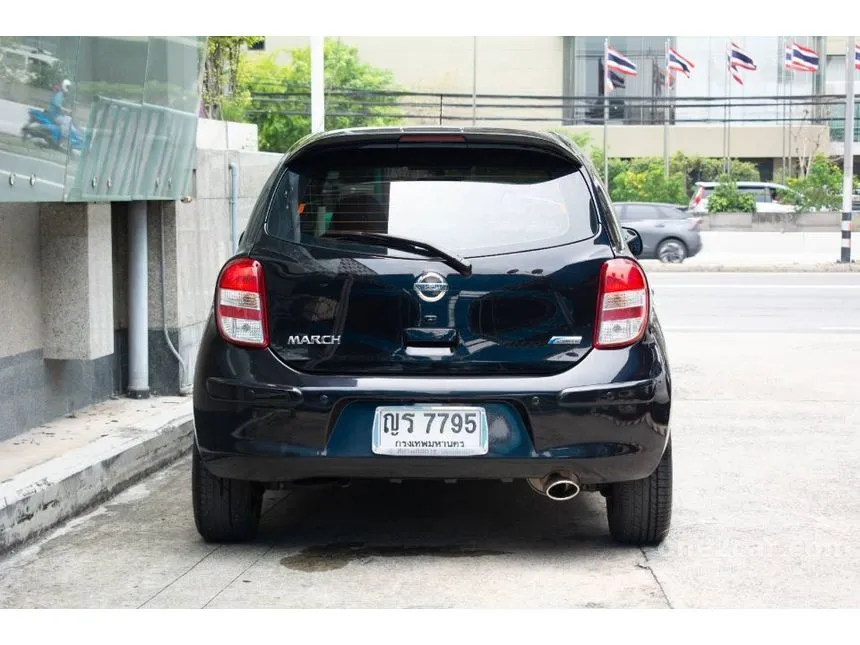 2011 Nissan MARCH E Hatchback