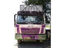 Dijual Tronton Wing Box FAW 9726CC type CA1320 th.2011 warna putih
