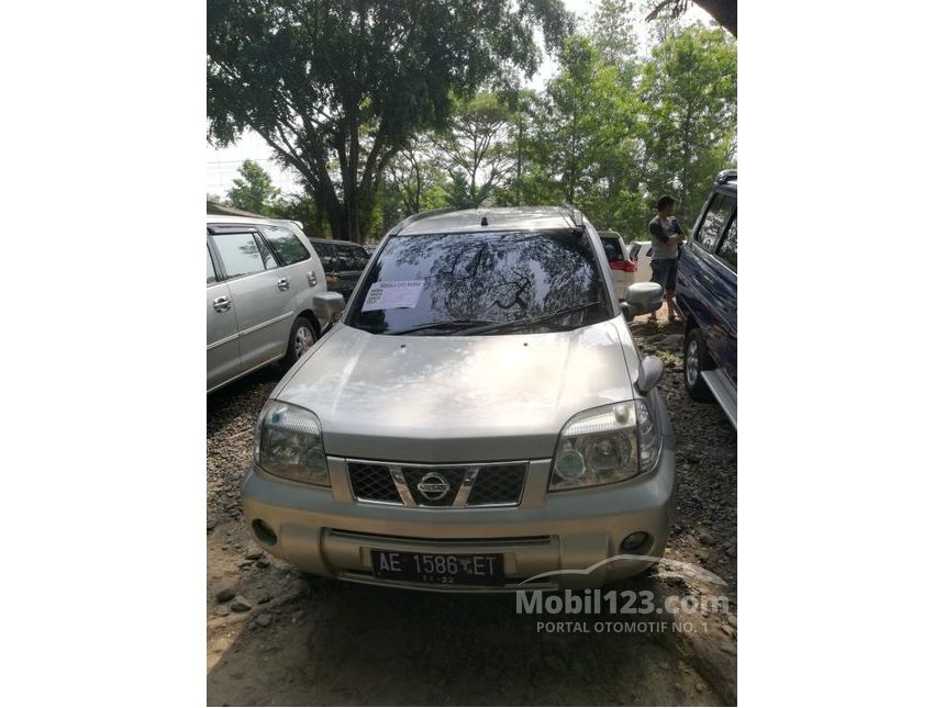 Jual Mobil  Nissan  X Trail 2006 ST 2 5 di Jawa Timur 