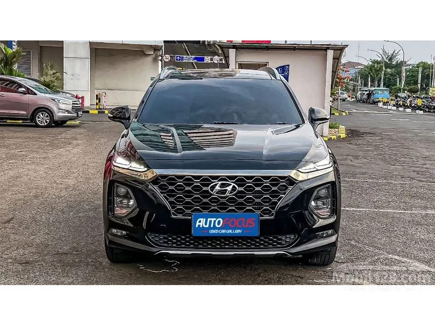 Jual Mobil Hyundai Santa Fe 2019 XG CRDi 2.2 di DKI Jakarta Automatic ...