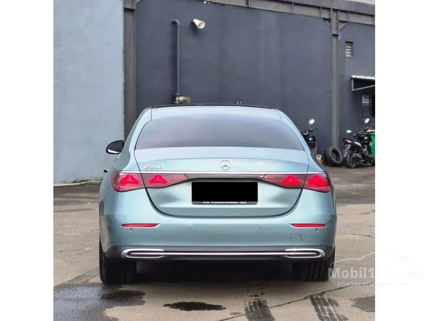 2025 Mercedes-Benz E200 Exclusive Line Sedan