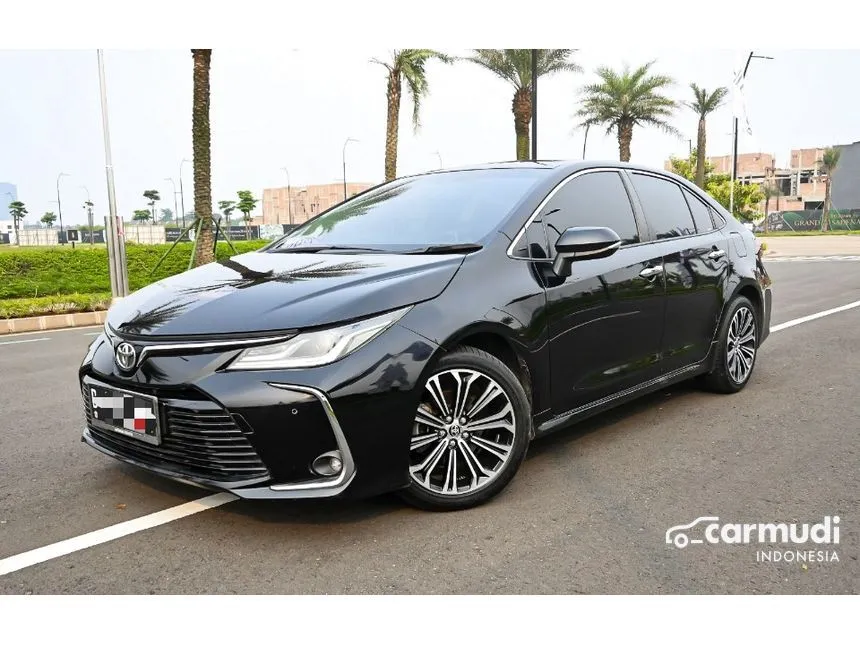 2021 Toyota Corolla Altis V Sedan