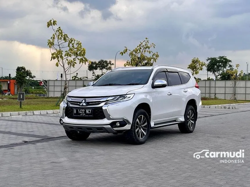 2016 Mitsubishi Pajero Sport Dakar 4X2 SUV