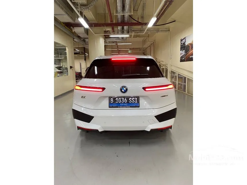 2023 BMW iX xDrive40 Sport Wagon