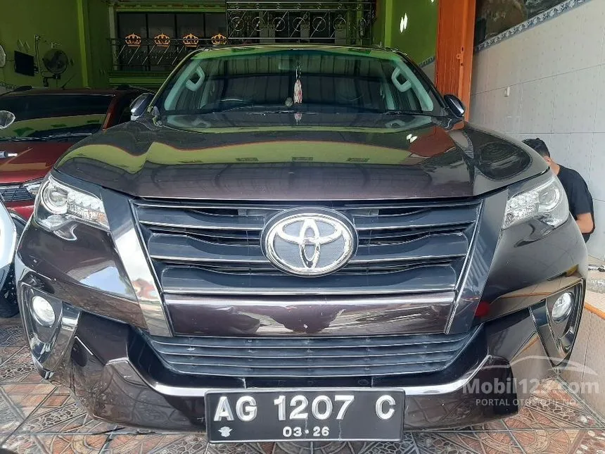 Jual Mobil Toyota Fortuner 2016 VRZ 2.4 di Jawa Timur Automatic SUV Hitam Rp 377.000.000