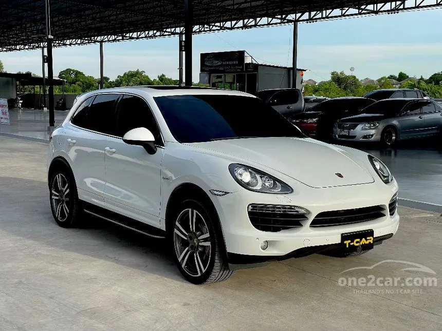 2012 Porsche CAYENNE S Hybrid SUV