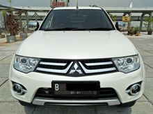 MItsubhisi Pajero Sport Dakar 2015 Putih Metalik MAtic Siap pakai Pajak PAnjang