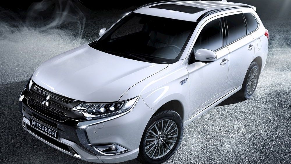 มิตซูบิชิ เตรียมความพร้อมเสริมทัพ mitsubishi outlander