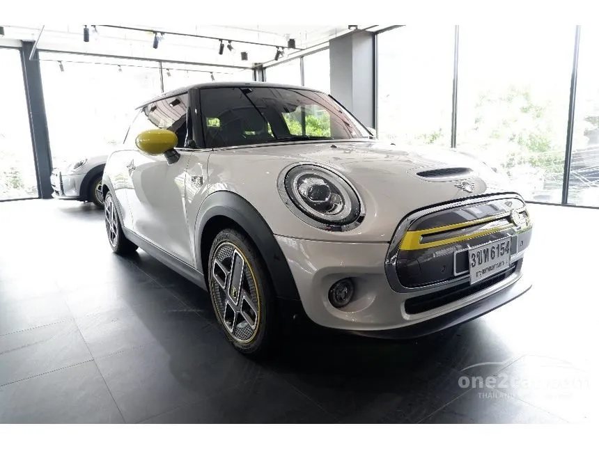2020 Mini Cooper 0.0 F56 SE Hatchback for sale on One2car