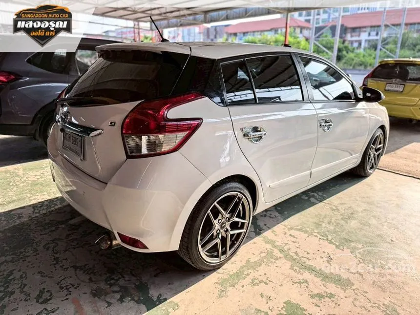 2014 Toyota YARIS G Hatchback
