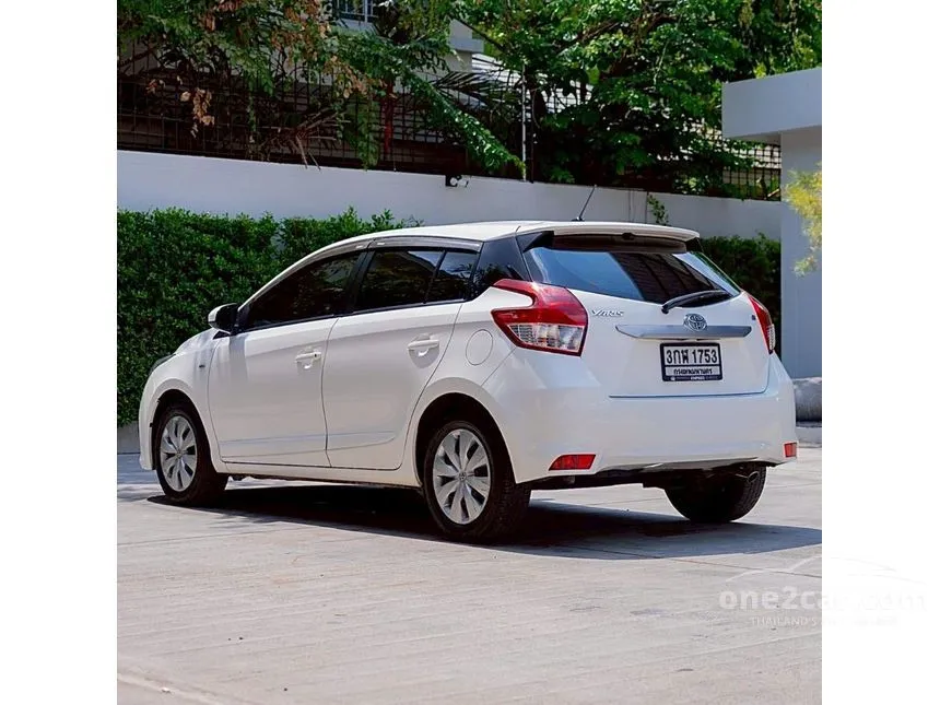 2015 Toyota YARIS E Hatchback