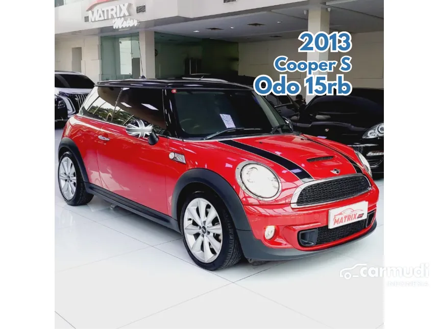 2012 MINI Cooper S Hatchback