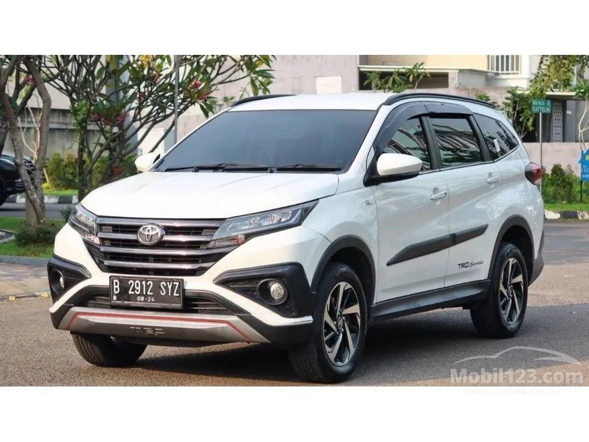 Jual Mobil Toyota Rush 2019 TRD Sportivo 1.5 di Jawa Barat Automatic SUV Putih Rp 185.000.000