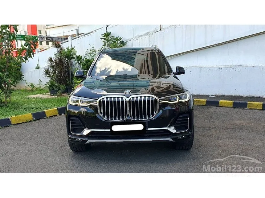 Jual Mobil BMW X7 2020 xDrive40i 3.0 di DKI Jakarta Automatic Wagon Hitam Rp 1.550.000.000