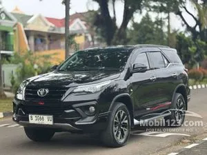 2019 Toyota Fortuner 2.7 SRZ TRD 4X2 SUV