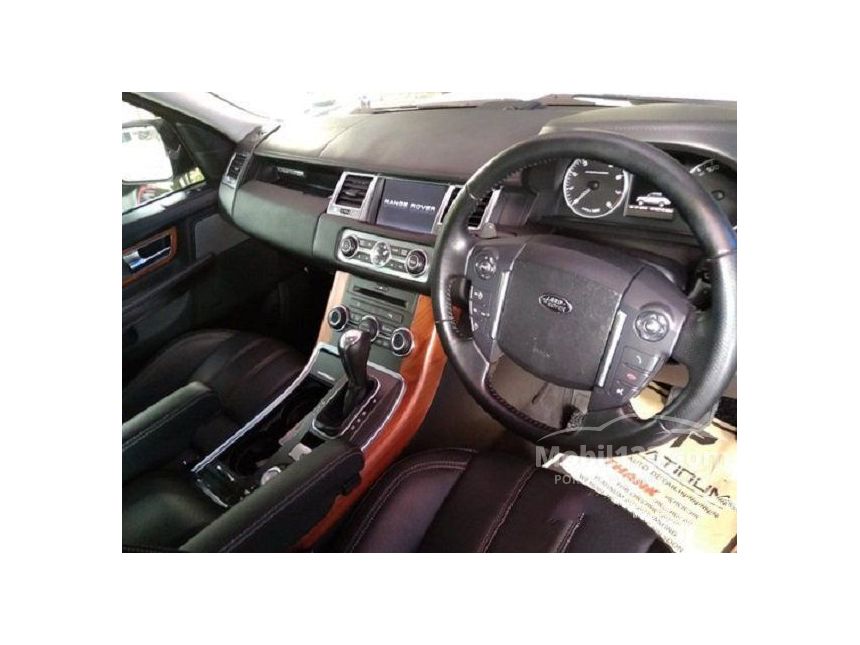 Jual Mobil  Land Rover Range Rover Sport  2010 V8  