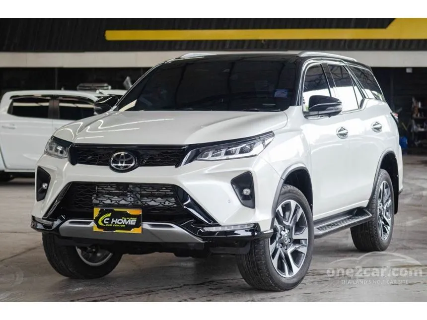 2021 Toyota Fortuner Legender SUV