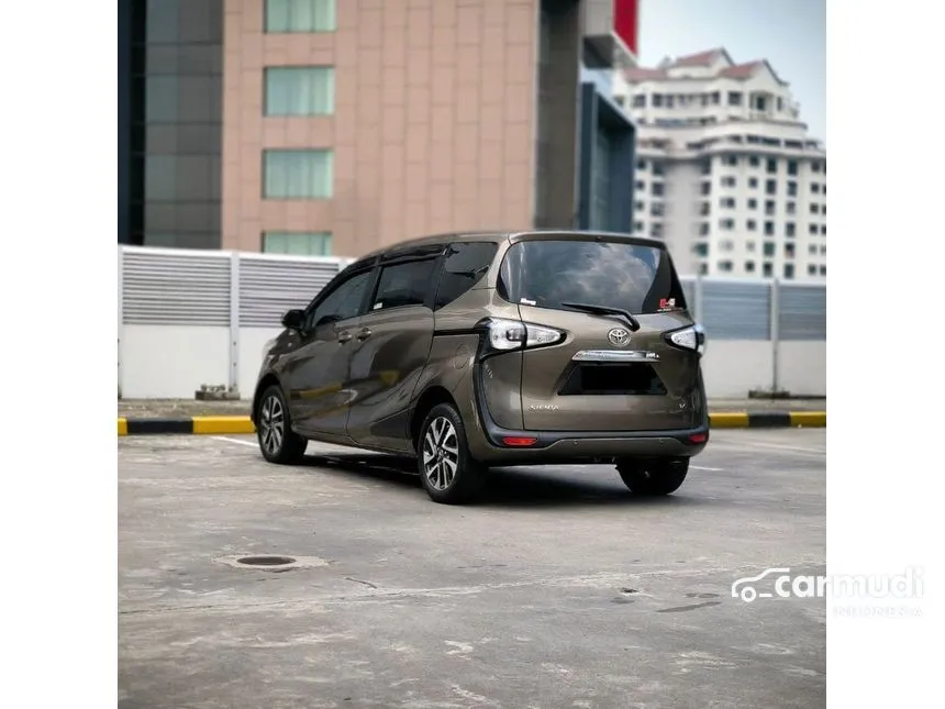 2017 Toyota Sienta V MPV