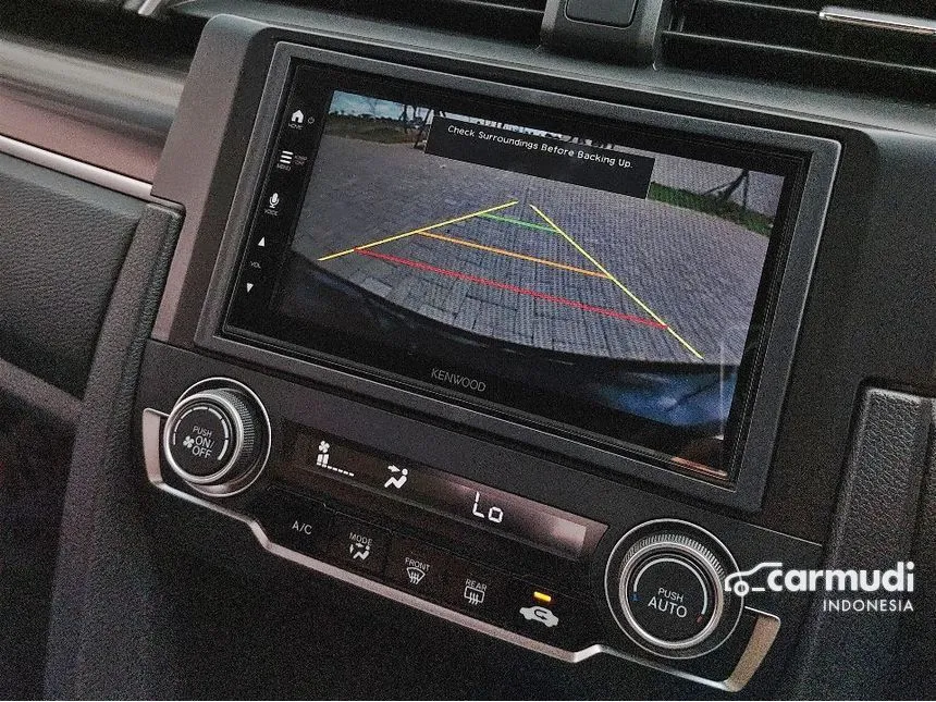 2019 Honda Civic ES Sedan