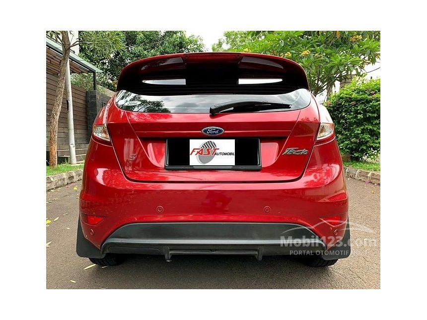  Jual  Mobil  Ford  Fiesta  2021 Sport 1 5 di DKI Jakarta 