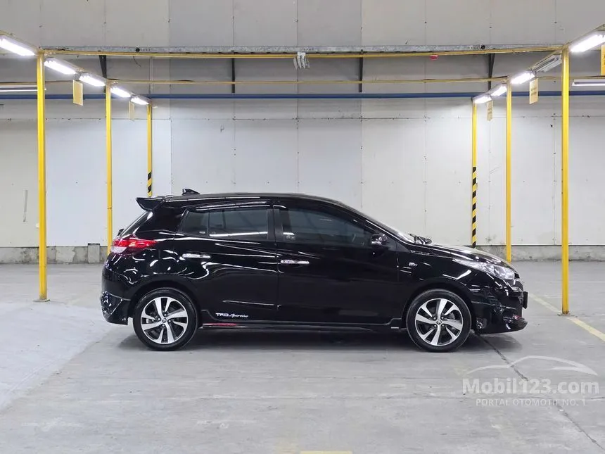 2019 Toyota Yaris E Hatchback