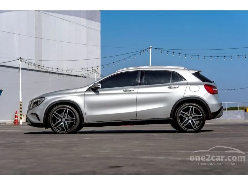 2014 Mercedes-Benz GLA200 Urban SUV