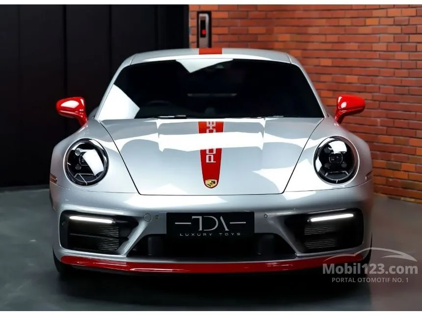 Jual Mobil Porsche 911 2022 Carrera S 3.0 di Bali Automatic Coupe Silver Rp 4.750.000.000