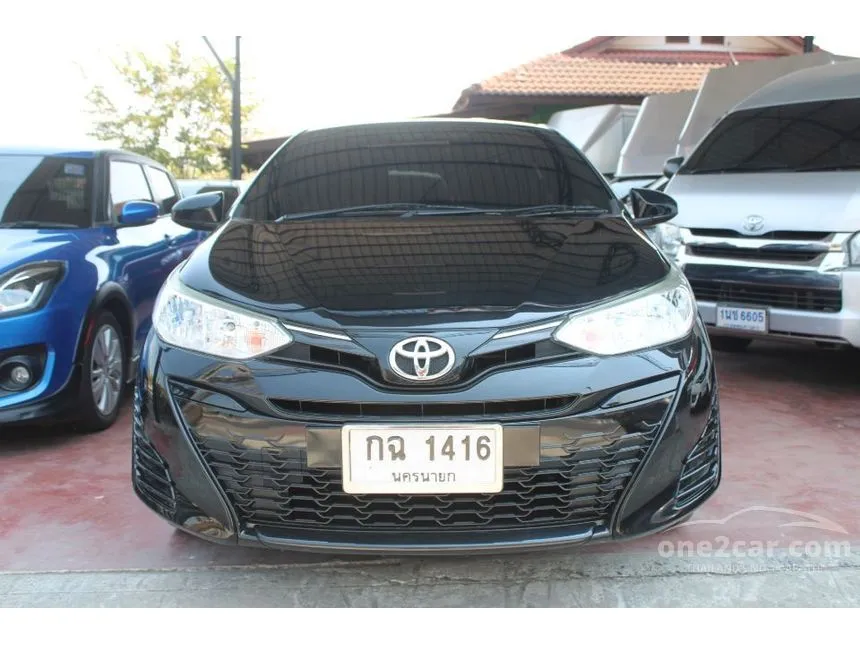 2020 Toyota YARIS Entry Hatchback