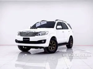2013 Toyota FORTUNER 2.5 V SUV