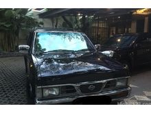 2001 Nissan Terrano 2.4 Spirit SUV Hitam Mulus