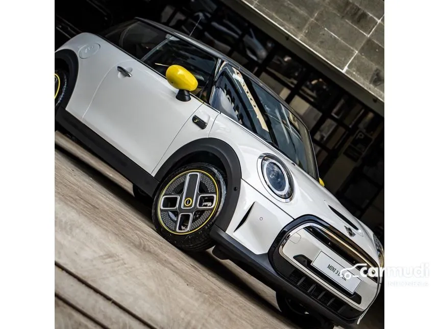 2023 MINI Cooper S Electric Level 3 Hatchback