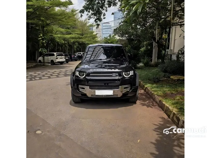 2022 Land Rover Defender 110 P300 SE SUV