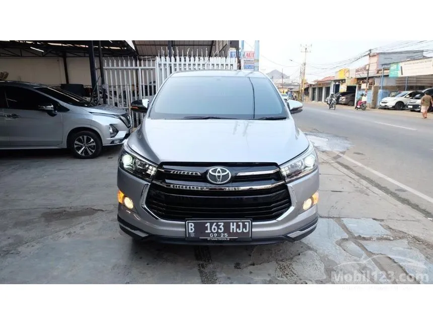 Jual Mobil Toyota Innova Venturer 2020 2.0 di Banten Automatic Wagon Silver Rp 336.000.000