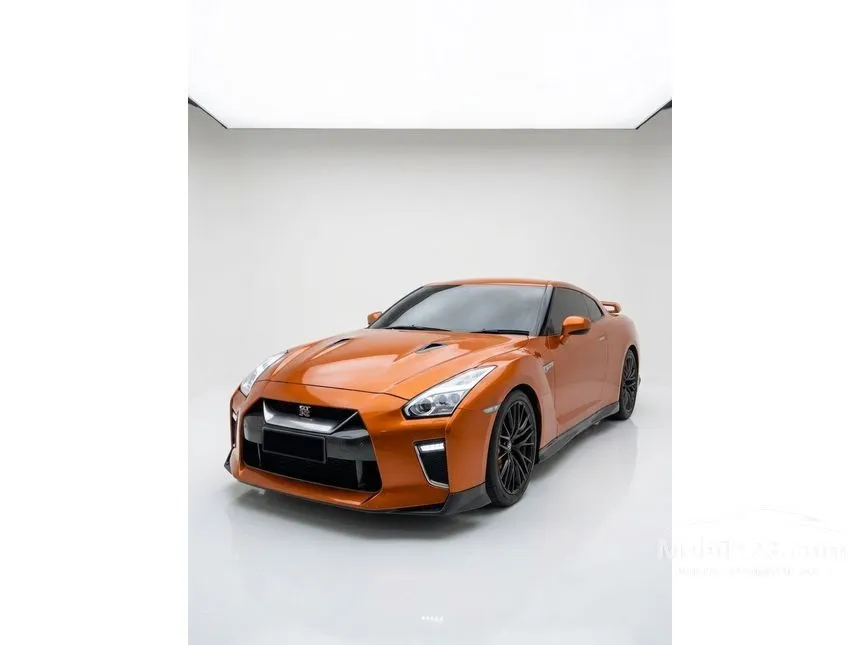 2021 Nissan GT-R Recaro Edition Coupe
