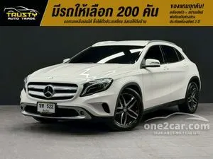 2015 Mercedes-Benz GLA200 1.6 Urban SUV