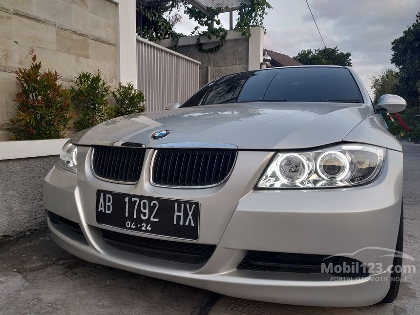Jual Mobil BMW 320i 2005 E90 2.0 di Yogyakarta Automatic 