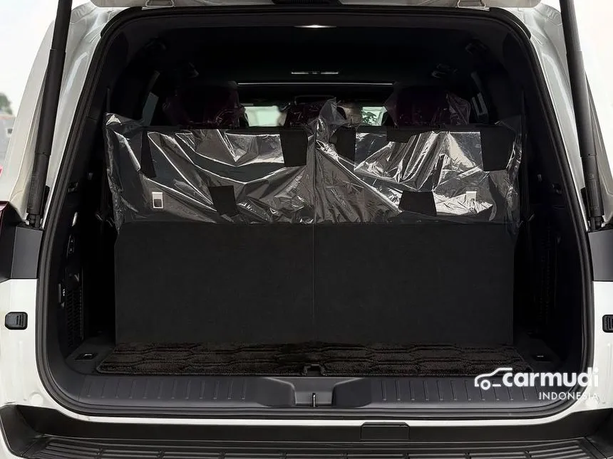 2025 Toyota Land Cruiser 300 GR-S 4X4 (Premium Colour) SUV