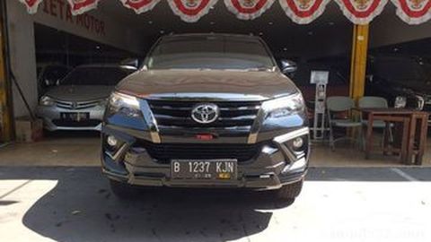 Baru Jalan 2.700 Km, Toyota Fortuner Bekas 2020 Lebih Murah Rp 65 Juta