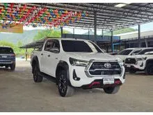 2022 Toyota HILUX REVO 2.4 Double Cab Prerunner Mid Pickup