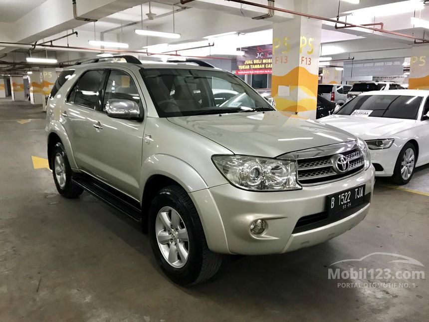 Jual Mobil  Toyota  Fortuner  2009 G 2 5 di DKI Jakarta  