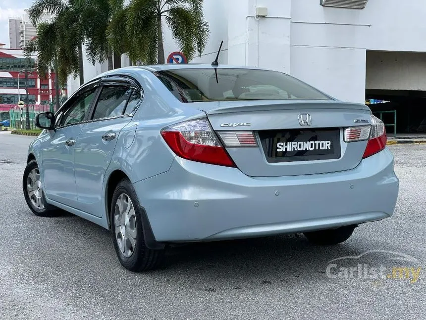 2013 Honda Civic i-VTEC Hybrid Sedan