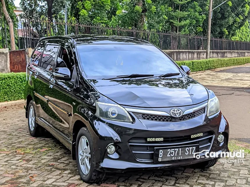 2012 Toyota Avanza Veloz MPV