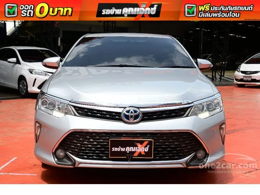 2016 Toyota CAMRY Hybrid Sedan